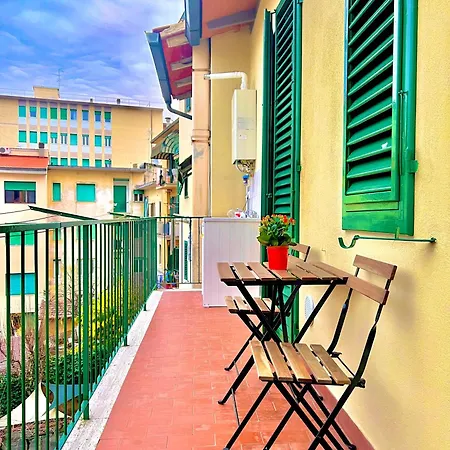 Apartament T&f House